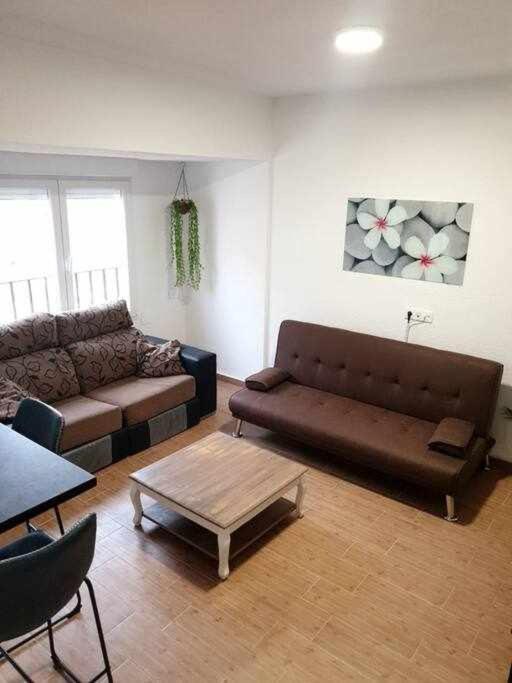 Apartamentos Terra Y Onix Zona Centro Elda Zewnętrze zdjęcie