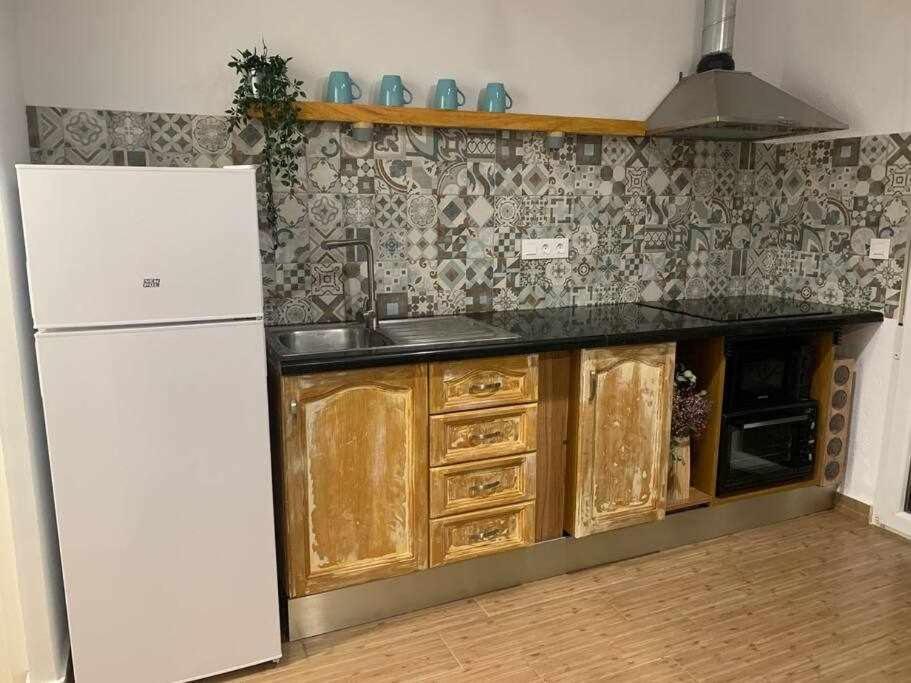 Apartamentos Terra Y Onix Zona Centro Elda Zewnętrze zdjęcie